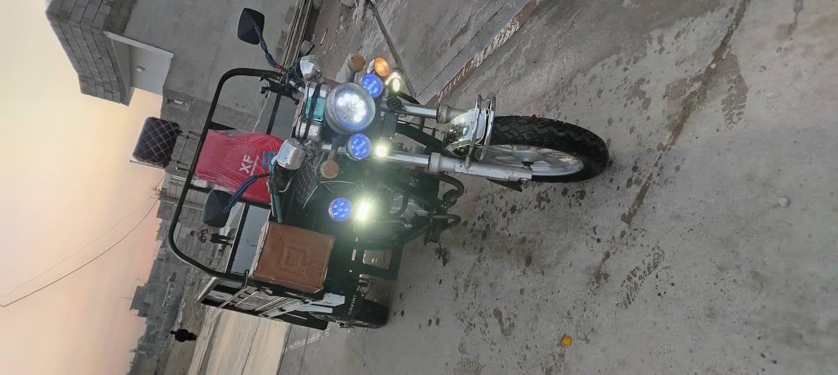 السلام عليكم اخوان ستوته للبيع موديل 20 محرك 22 السعر مليون 450 وهذا رقمي ***********
