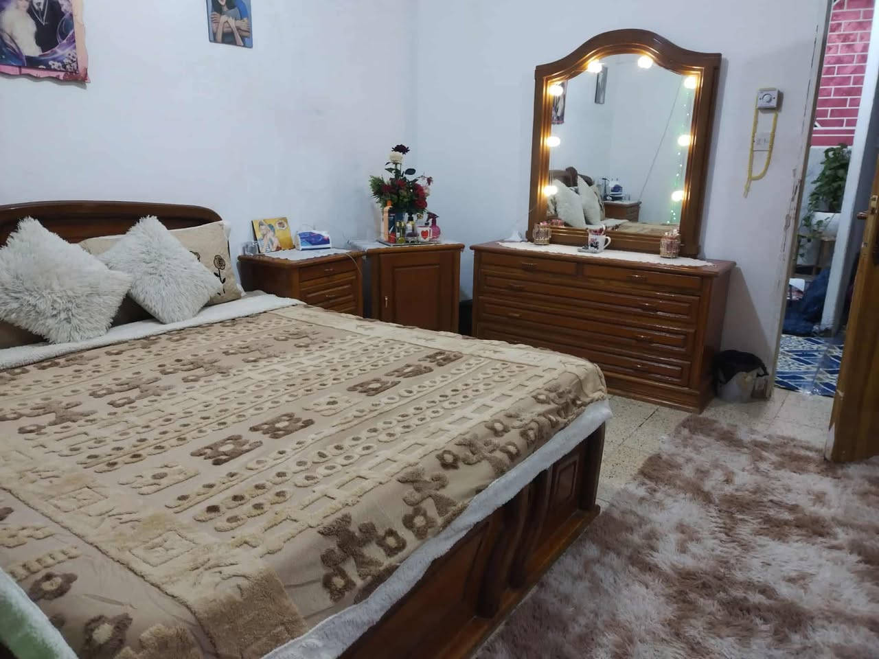 غرفة نوم صاج حطاطه  للبيع المستعجل ***********
