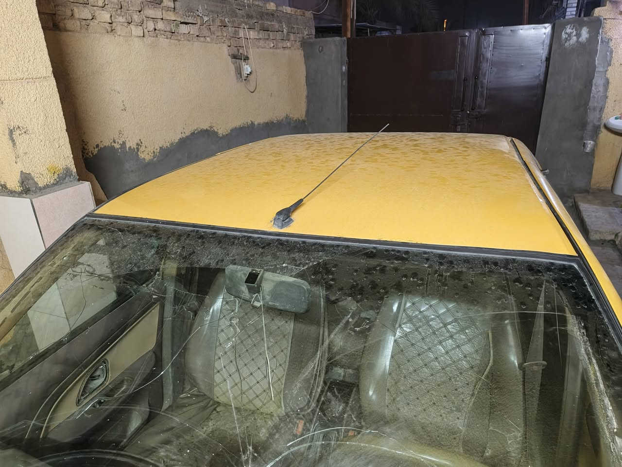 بيجو أكد موديل ١٦ بغداد تحويل محتاجه بطانه سايق محرك كير حلوات تايرات حلوات صدرها شوي محتاج ترتيب السعر ٢٥ بيها مجال بسيط ***********
