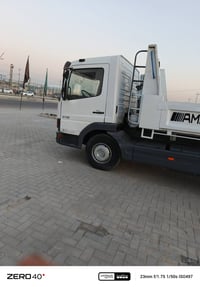 اتيكو قلاب • ٢٠٠٢ • بصره