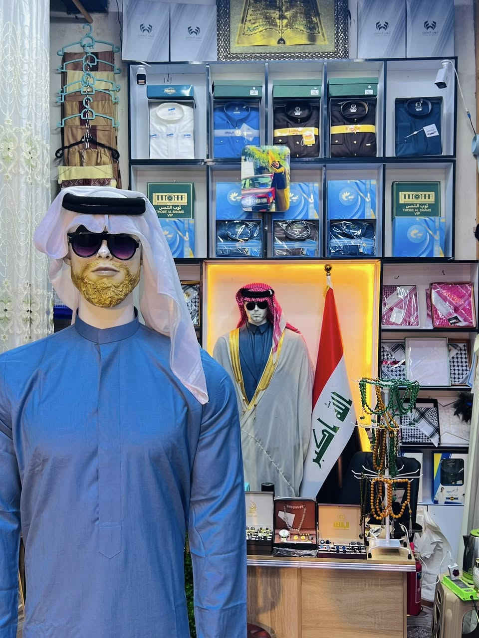 🛑 كشخة المسعودي للزي العربي🛑
🌟 أرقى التشكيلات الصيفية 🌟

• الدشاديش والكلابيات: خامات ملكية
 
باردةوتفصيل متقن 

.العقال والشماغ: هيبة التراث في كل قطعة 👑

🛑الشحاطات الطبية: راحة تامة وأناقة تدوم
 
🛑 تنسيقات كلاسيكية: صُممت خصيصاً لأصحاب الذوق الرفيع 💎

📍 العنوان:
كربلاء - سوق الإمام عون
👨‍💼 بإدارة:
أبو سيف ألمسعودي
📞 للاستفسار والتواصل:
***********
🛑تميز بحضورك.. فالفخامة لها عنوان واحد ✨
