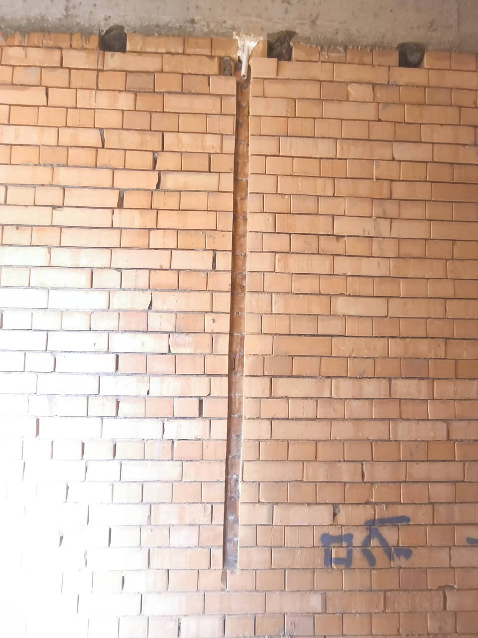 السلام عليكم ناخذ شغل حفر وتكعيد بوكسات وزن وبوري  يومية او قطعي أو بليومية بغداد فقط وهيج نسلمك شغل 
واتساب ***********
