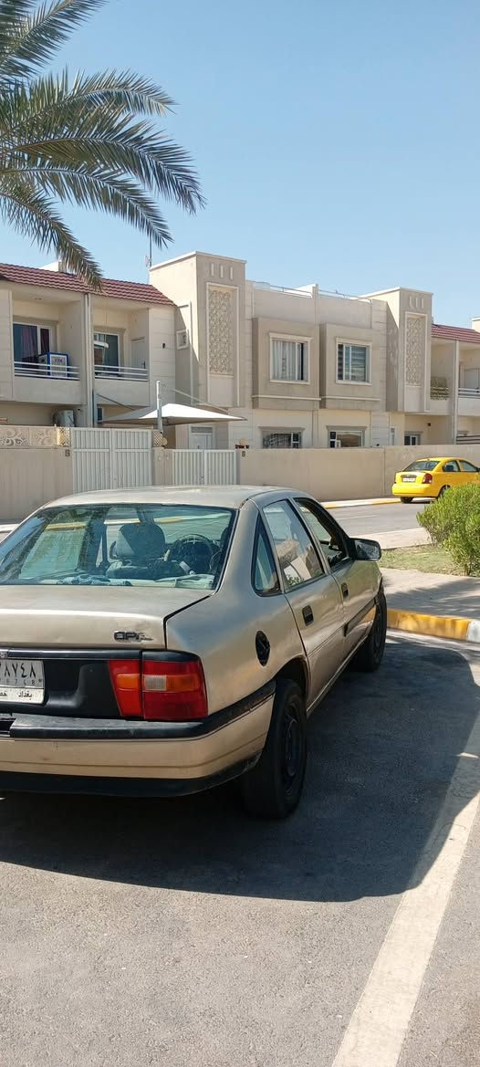 معارض بسيارة توماتيك وبيع هم ترهم 
رقم بغداد الماني سنوية خضرة موازي 
***********
***********
