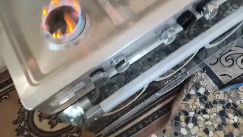 سلام عليكم طباخ تركي نضيف جدآ مكان بابل ***********
