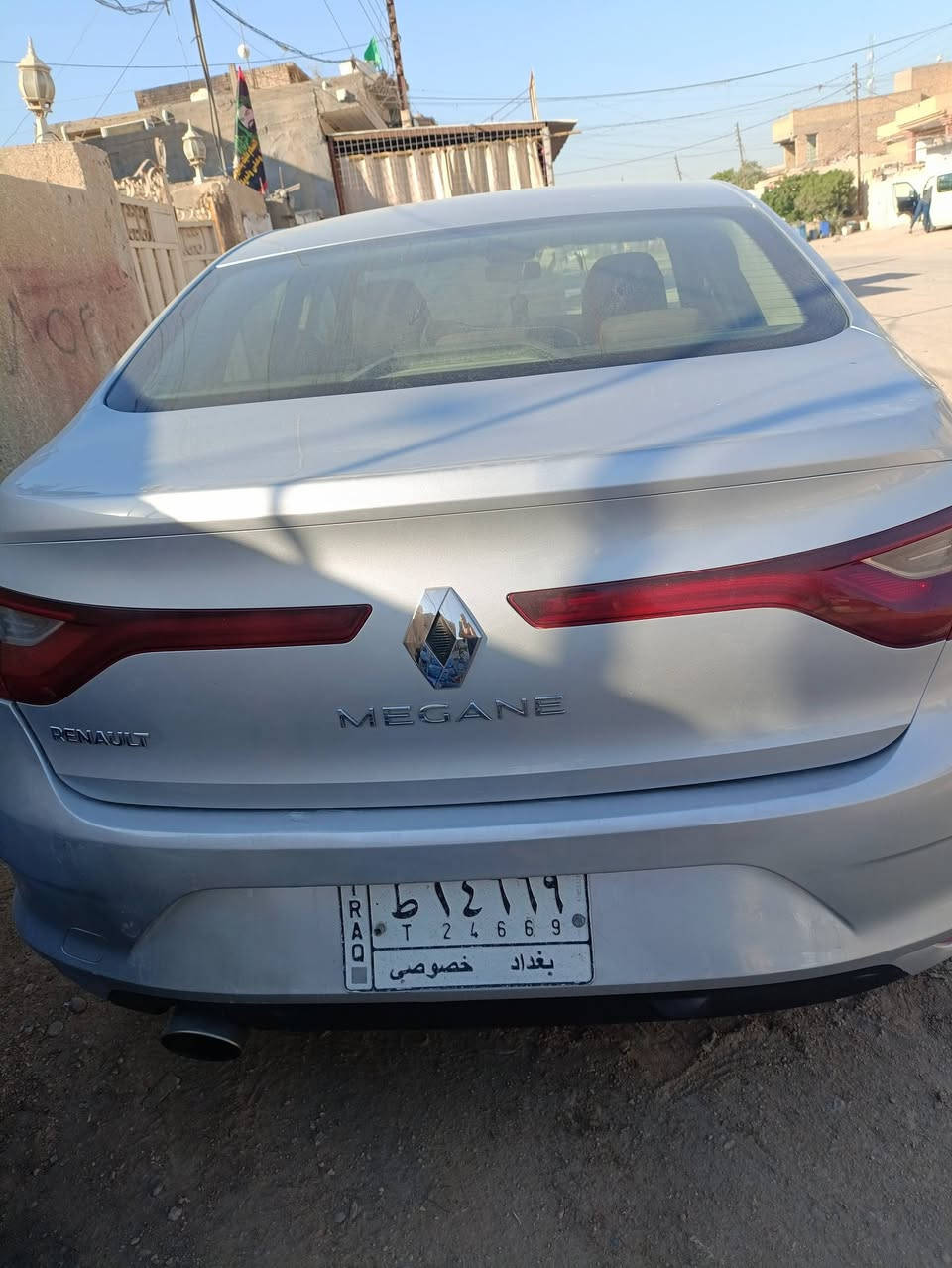 للبيع رينو ميكان 2019 سياره حره سنويه نافذه صارله سنتين بيه صبغ قطعتين بدون ضربه خير من الله السياره ترهم نقد او بمقدمه وكلشي حسب الاتفاق سعره 95 ورقه وبيه مجال مكانه المسيب ***********
