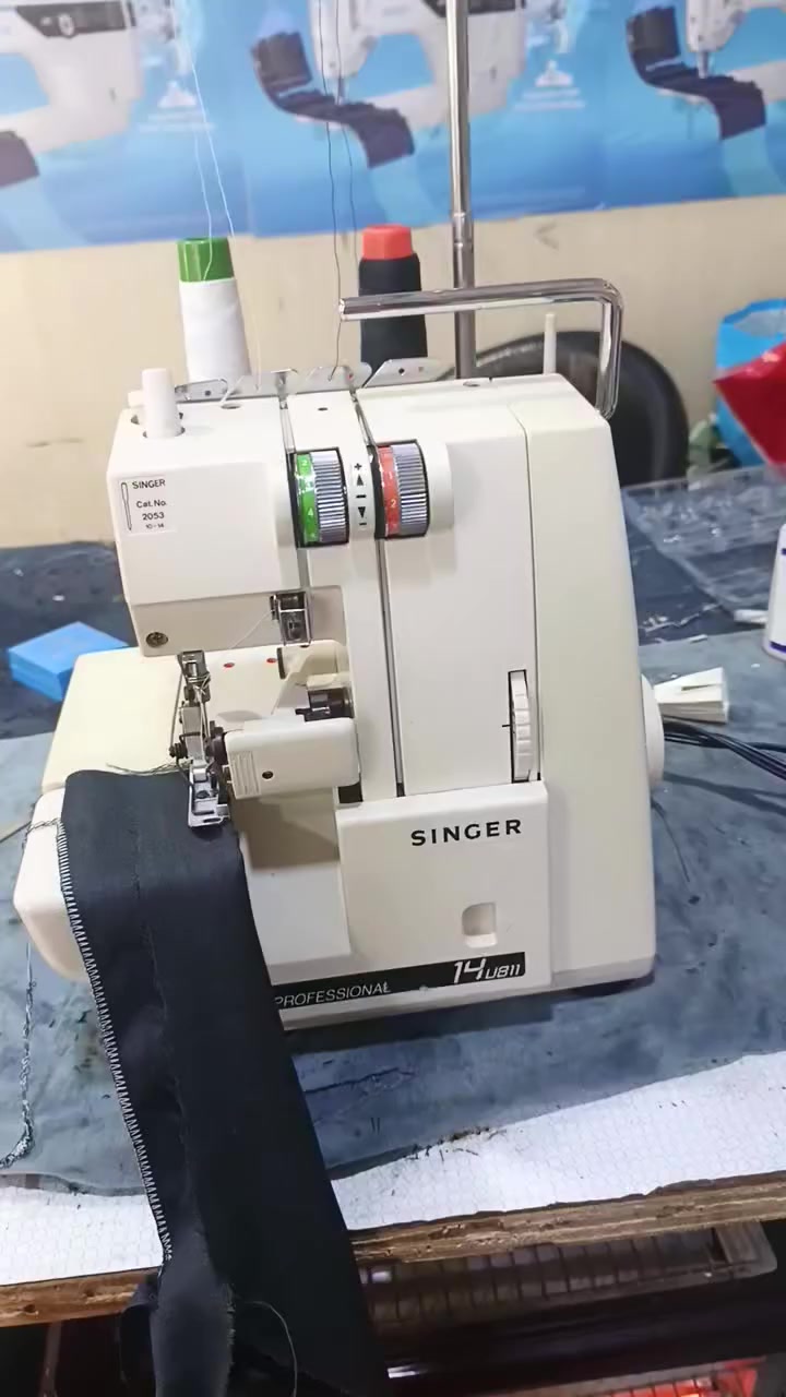 پێشانگای ئیلهام بۆ مەکینەی درومان 
داشکاندنێکی تایبەت بۆئۆڤەری سینگەر ....
ئۆڤەری دوو داوی سینگەر بالەی یابانی بەکارنەهاتوو..
گەیاندن بەردەستە...
ژ.م.***********
