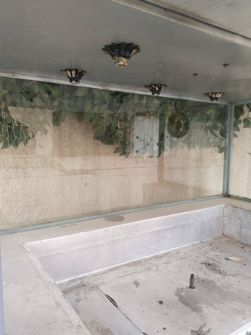 للبيع بسعر مناسب ***********
