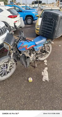 دراجه ايراني موديل 25 سيفان محرك 200 اوراق ورقتين الاوراق منافيس ومكات...