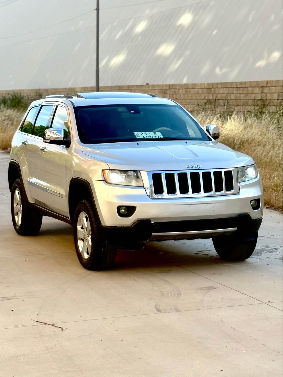 ***********📞📞📞📞

‏Jeep laredo 2011 over land📦 
‏‎جێب لاريدۆ  مۆدێل (2011) ليمتد 
‏‎مواسەفات :
‏‎🔹دەبڵ ئەکسل 
🔷سنوق جەگ
🔹 ئۆفەر لاند 
🔹کشن جلد ناو قەیسی 
🔹پانۆراما
‏‎🔹بەسمە 
🔹کوشن کارەبا و کوشن سارد و گەرم 
‏‎🔹شاشە و کامێرا
‏‎🔹ئۆتۆ ستۆپ
‏‎🔹تەبرید مەرکەزی
‏‎🔹بلاجکتۆر
‏‎🔹لایت عەدەسە 
‏‎🔹سوکان ڤۆلێۆم
‏‎🔹تەحدید سورعە 
‏‎🔹نیزامی ئیکۆ
سەیارەکە تەنیا دوو پاچەی بۆیاخە بێ ناو گرتن بێ ئیرباگ‏‎
سێرڤزی کامل هەموو گیانی تازە کراوە بێ کەم و کوڕی و بێ نوقسانیە 
‏‎چوار تايه ی تازەی  بۆ بەستراوە 
تەحويل و خەرامه به شه رت
‏‎شوێن: سلێمانى
سەیارەکە بەناوی خۆمەوەیە
***********📞📞📞📞📞 السليمانية, العراق
