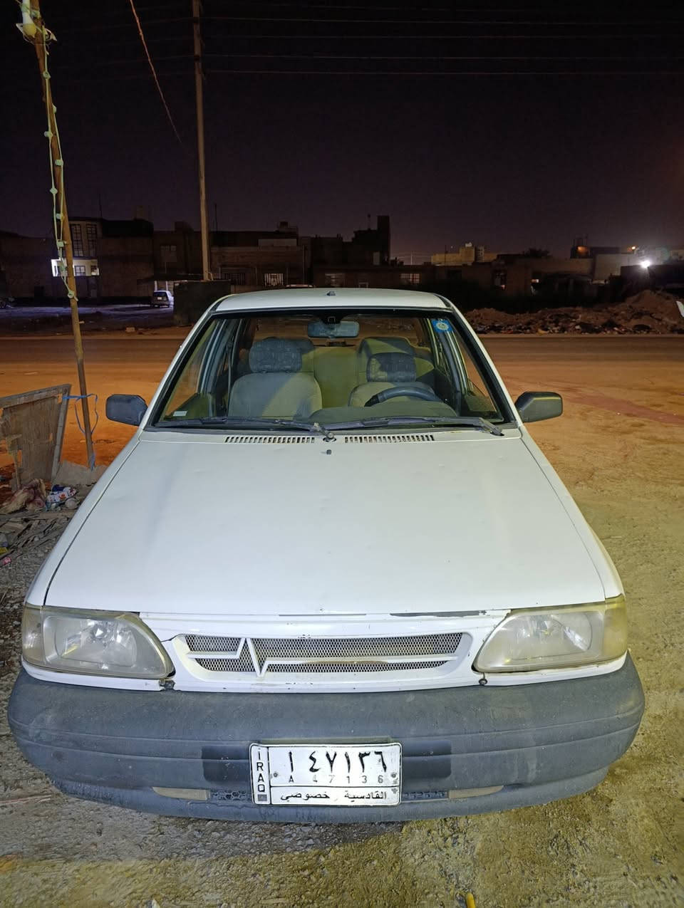 ٢٠١٥
رقمها قادسية
ب٣٠ بيها خياس ب الشواصي 
والدوس مكينه كير مابيهن شي نظاف 
واتساب ***********
