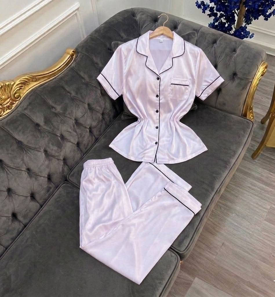 جديد كليآ 

تراك ستن حرير

القياسات 

M
L
XL
2xL

الدرزن 60 الف


**إذا كنت صاحب هذا الإعلان وتريد حذفه لأي سبب، رجاءا أرسل رسالة إلى الدعم الفني**