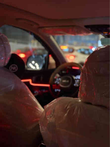 سورنتو 2023 (امريكـي )
فول مواصفات بصمة بانوراما
السيارة رقم بغداد باسمي
السياره بجم كبس حادثها بابين مصبوغات نفسهن بدون تبديل 
عليها طبقه حمايه ppf مع الضمان 
ماشية 65 الف كم 
مواصفات السيارة
1.بصمة
2.بانوراما
3.حساس امامي خلفي  ورادارات 
4.ويل كب حجم 19 مال شكل الجديد 
6.اشاير بالمري
7.كروز سرعة
8.تحكم ستيرن
9.ارضيات حوضية
10.سايد بريك قدم
11.بك لايت لد
12.نضام ترحيب
13.محرك 4 سلندر 2500 
18.شاحن لاسلكي
19.لد بلدعاميات
20.اريل نفكيشن
21.كشنات دوشمه 
22.مقاعد عدد 7
23. قطعتين تبريد
25.يدات بلاك توب
26.درايف مود اربع وضعيات للقيادة
27.بصمة ابواب
28.كشن السائق كهرباء
29.السبير المقدس مانازل 
30.كامرة دوارة
31.مرايات بلاكتوب
34.مانع انزلاق
35.اوتو هولد
36.شاشة ابل كاربلي
37.تبريد بيانو لمس
38.انارة محيطية تتحكم بيها بلهاتف 
39. تبريد منفصل
41. ⁠سيارة جديدة وصارف عليها هواي واستخدامي لشخصي دخول جديد وترقيم جديد مكاني بغداد الدوره وحتى سونار مسويلها وصور الحادث ناشرها مكاني بغداد
السعر 260
 ***********وتساب 
*********** بغداد
