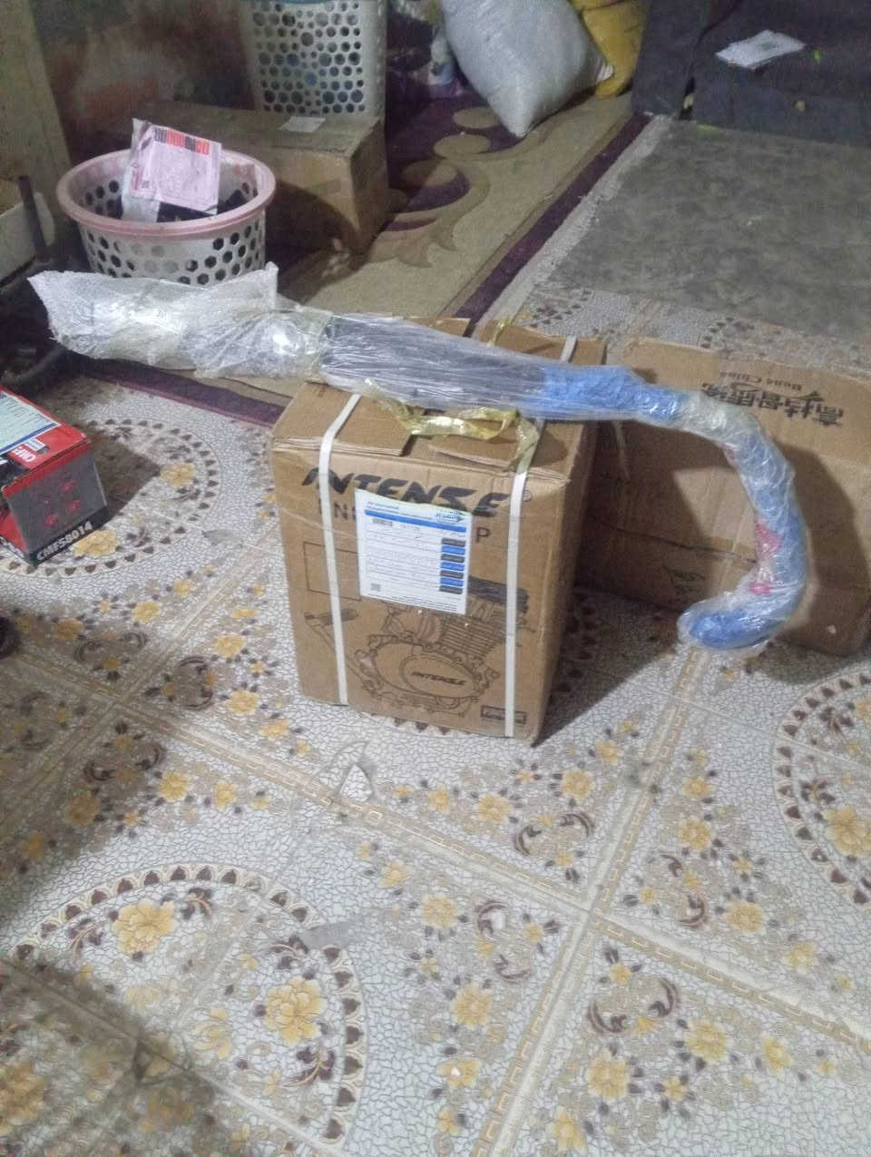 تعمير يوم 10 رمضان
اليوم اله ثالث دراجه تعمير بيدي من البرغي للبرغي بس الخوذه مو وياه ب 775 أو بيه مجال قليل كلش كلك كلك كلك  مكاني سوق شيوخ رقمي ***********
