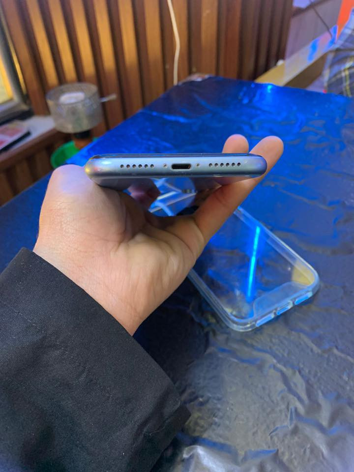 سلام عليكم للبيع اكس آر ذاكره ٢٥٦ مبدل بطاريه فقط جهاز نضافه ١٠٠ سعر ١٦٠. ألف مكاني بغداد الكفاح رقمي ***********
