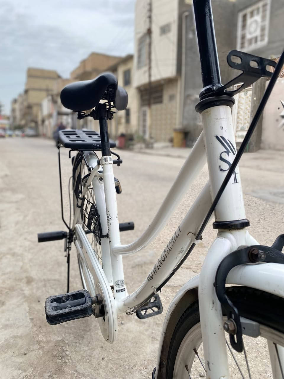 سلام عليكم باسيكل بطه حجم 26  شركه سونك فأميلي. مديل 2018 ياباني  /// المكان نجف شارع المدينه ( السعر 130 وبي مجال ))


**إذا كنت صاحب هذا الإعلان وتريد حذفه لأي سبب، رجاءا أرسل رسالة إلى الدعم الفني**