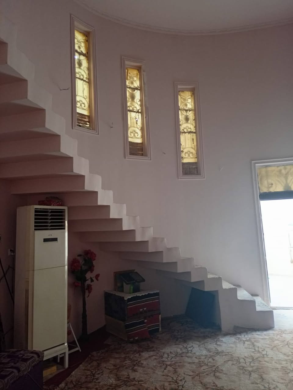 سلام عليكم بيت مساحته 300 متر طابو زاعي أصولي بسمي البيت
يحتوي 3 غرف 

او صالتين 

3 صحيات

حديقتين 

خلفيه او اماميه او كراج او مخزن 

العنوان ابو الخصيب مجيبره مقابيل اسواق حجي شنان رقم الهاتف ***********

يبعد عن سارع العام السياحي 100 متر 

السعر 140
