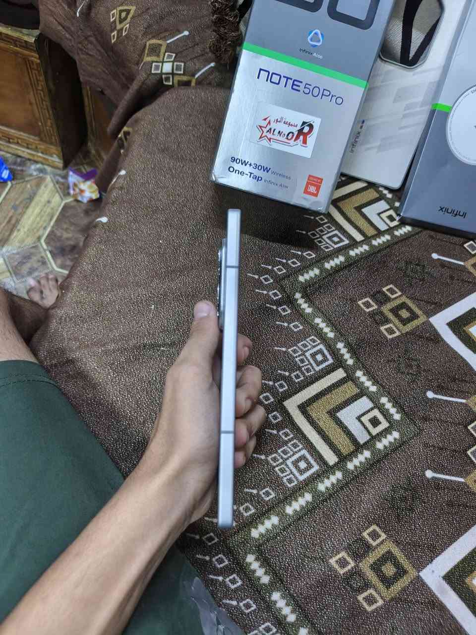 انفنكس نوت 50 برو 5G كامل ملحقات نضافه 95 نضيف كلش مداخل صيانه ابد ذاكرا ٢٥٦ رام 12 فقطط بيعع اعيد واكرر مداخل صيانه ابدد ومابي اي خلل سعر 275 وبي مجال قليل كلش حك جيه مكان بغداد الحريه للتواصل واتساب فقط ***********
