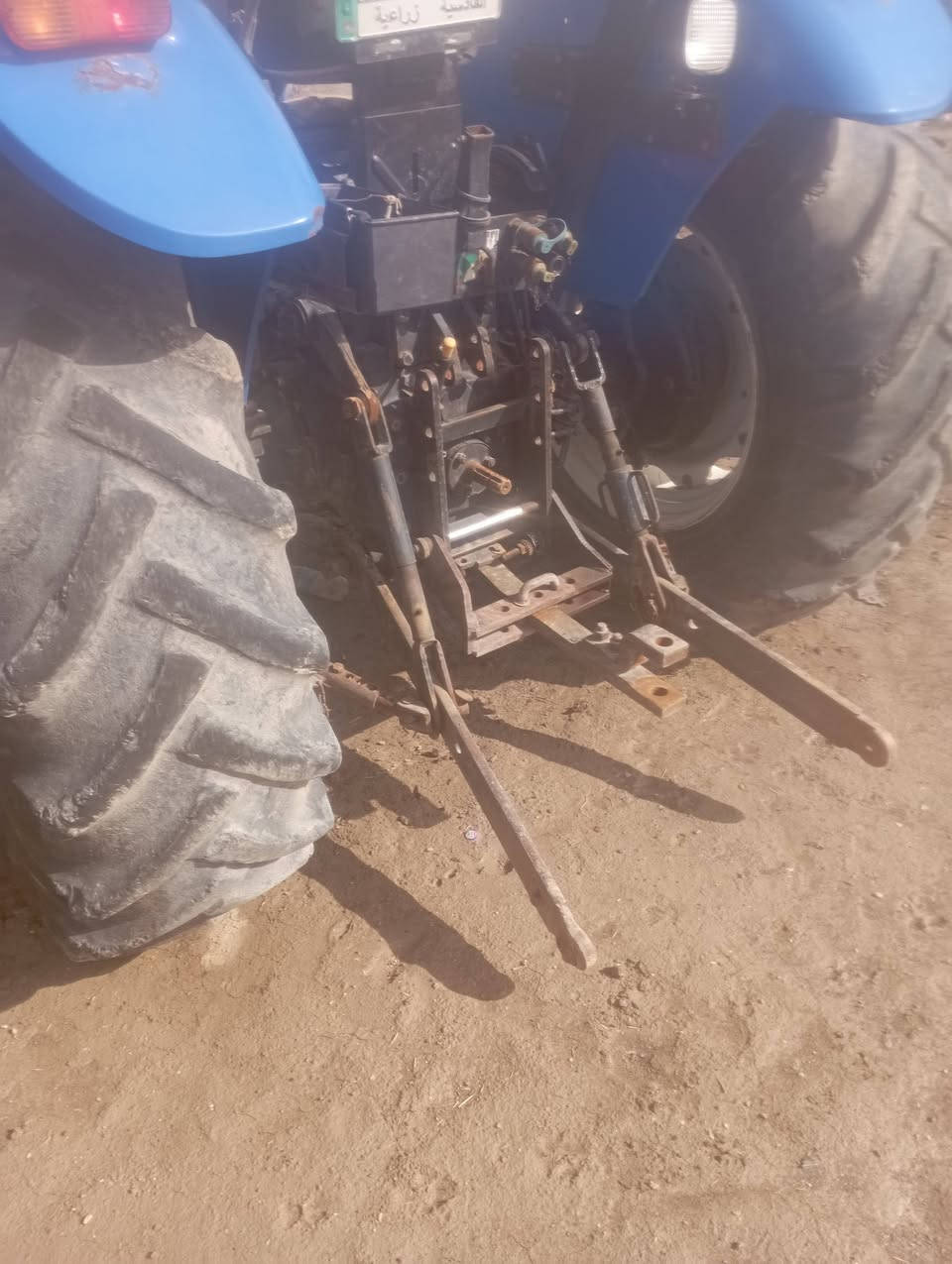 مكينه نيوهلند حجم 80موديل 15مكفوله كفاله تايرات الشركه العنوان بابل الحمزه الغربي ع  الخميسيه للاستفسار ***********
