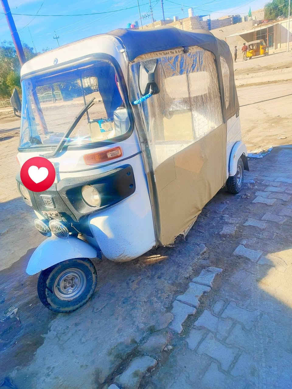 السلام عليكم تكتك 21 مرقم البيع سعر 6وربع تصال علا رقم ***********
