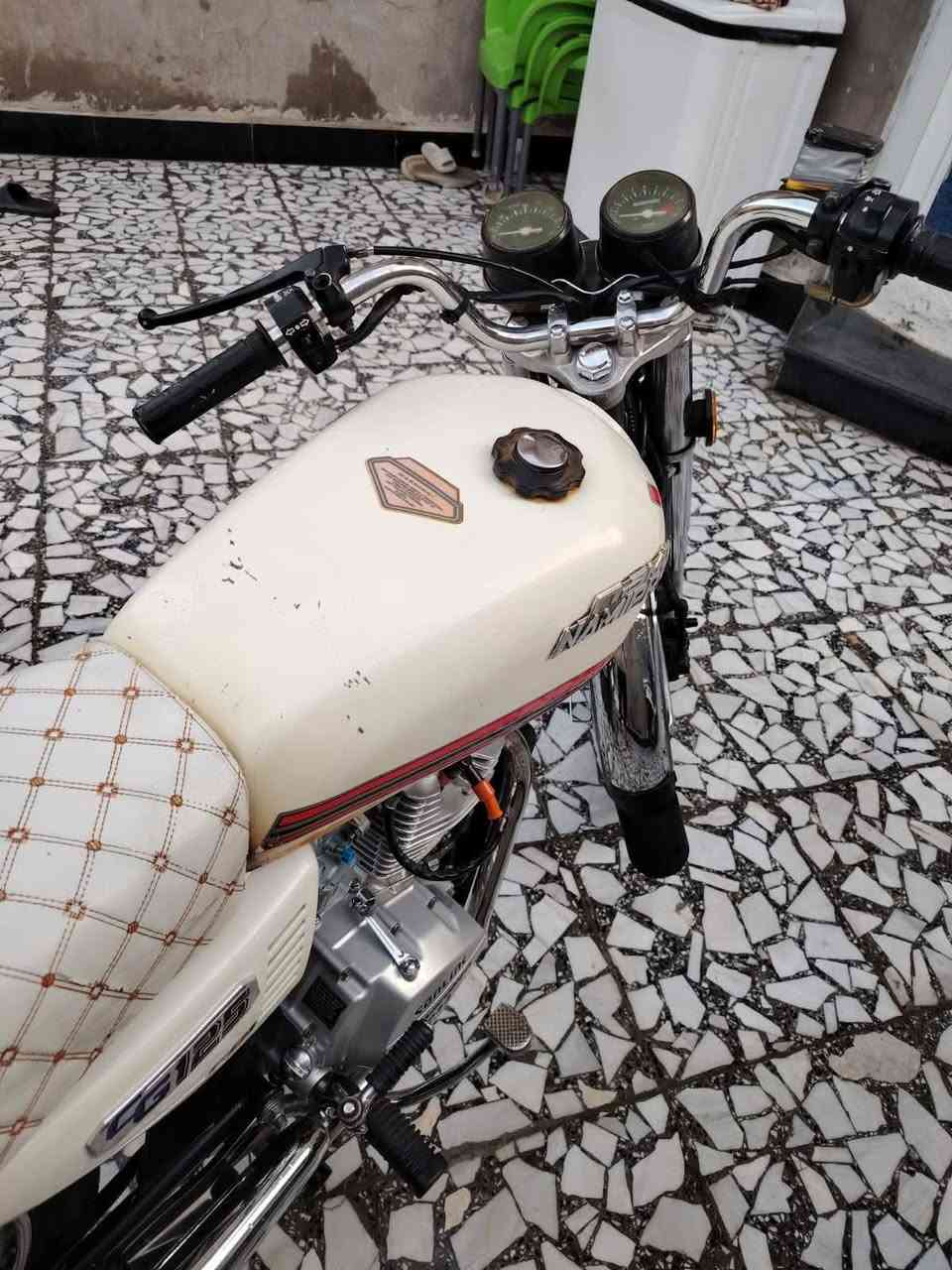 دراجة نامه بروو  مع رقم وسنويه موديل 22كلشي ماعايزة قفل مليون فقط شراي خاص مكانه نجف حي ميسان


**إذا كنت صاحب هذا الإعلان وتريد حذفه لأي سبب، رجاءا أرسل رسالة إلى الدعم الفني**