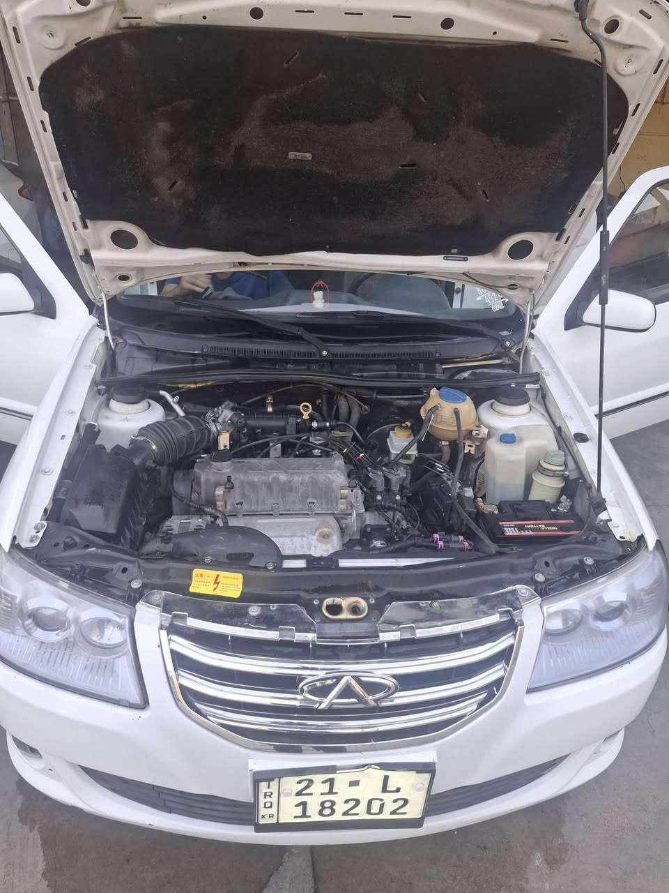 سلام عليكم سيارة شيري كون ٢٠١٤ بي جاملغ وباب والباقي ابشرط صدر جديد السياره خير من الله شراي خابر ***********
