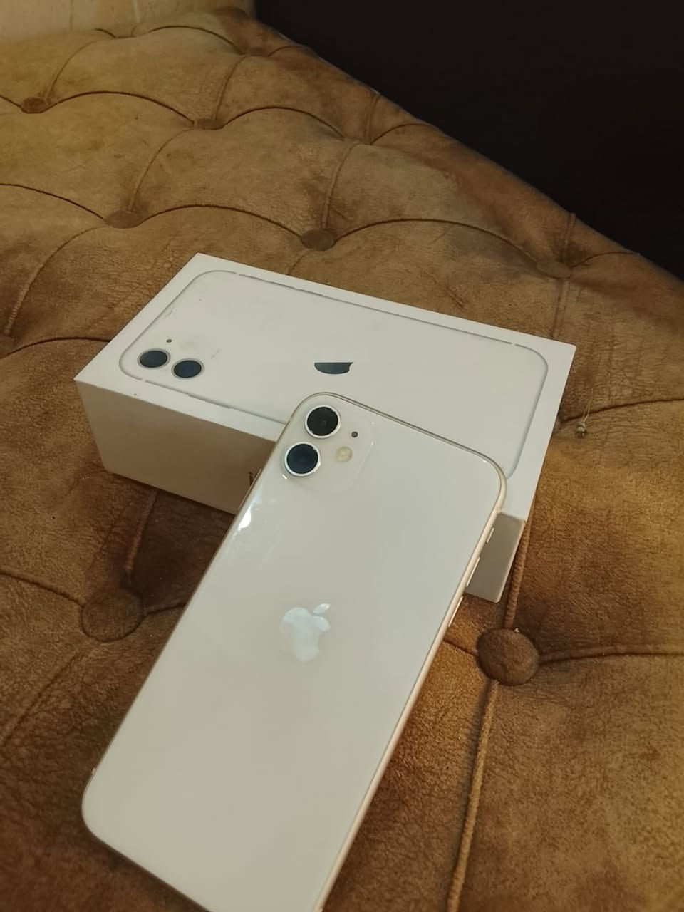 � للبيع آيفون 11
🔹 آيفون 11 عادي
🔹 سعة 128GB
🔹 يدعم شريحتين (SIM)
🔹 البطارية 100% (مبدلة)
🔹 الجهاز نظيف ويعمل بكفاءة ولا توجد به مشاكل
🔹 السعر: 300 ألف دينار عراقي

📩 للجادين فقط، التواصل على الخاص.
🔸 السعر قابل للتفاوض بالمعقول بعد المعاينة


**إذا كنت صاحب هذا الإعلان وتريد حذفه لأي سبب، رجاءا أرسل رسالة إلى الدعم الفني**
