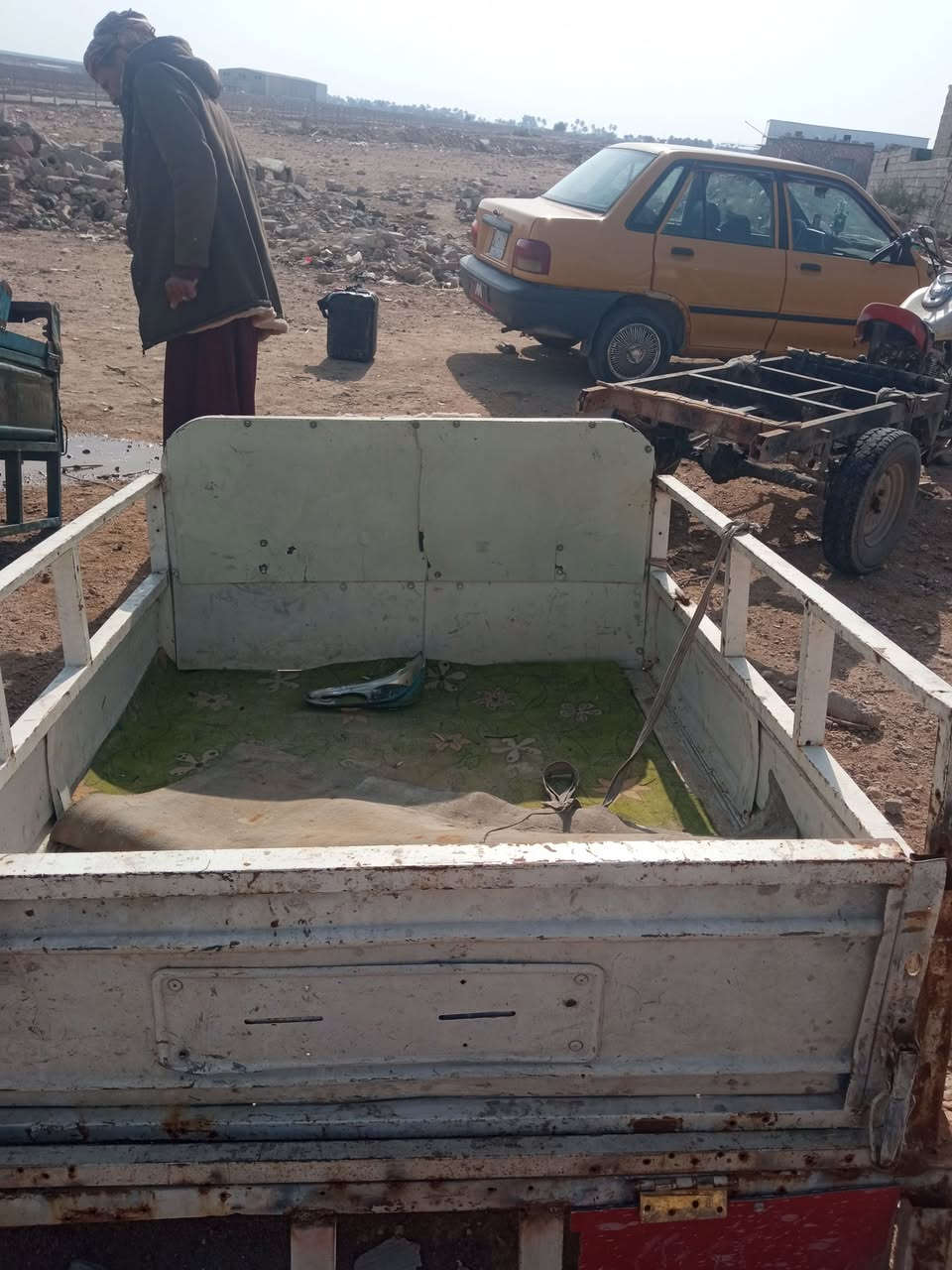 بدي ستوتة للبيع يرادله تلحيضات شي بصيط مكاني النجف سعر75الف الرقم***********
