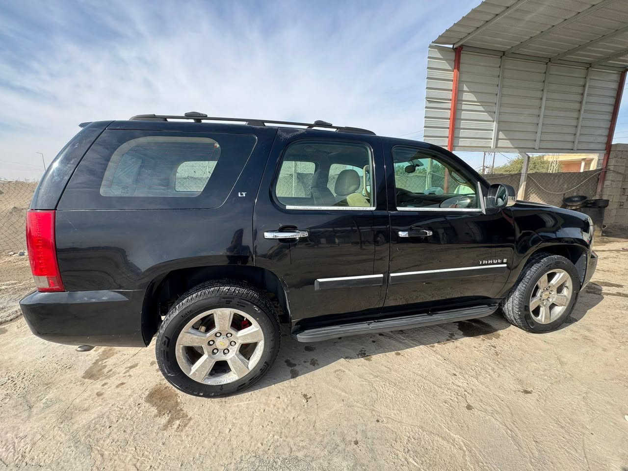 سلام عليكم تاهو موديل 2009 ادوات كفاله عامه كير محرك حداديه تبريد تاير كله جديده العنوان ناصريه المركز بيع فقط السعر 90 بيه مجال***********
