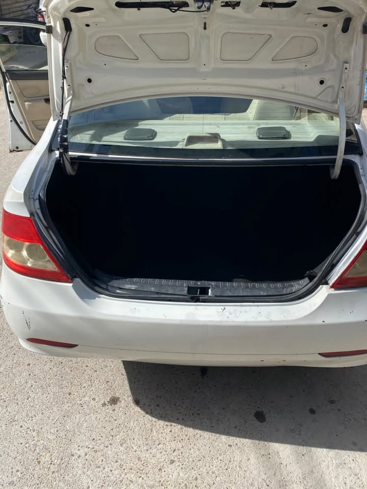 السلام عليكم سيارة BYD F3 2013  رقم انكليزي بغداد ب اسمي كير مكينة مسيوبوشي ياباني سيارة جاهزة نظيفة مال بيت خير منً الله تبريد ثلج شغال سياره تخم تاير جديد وشاشه سيارة متتعوبة استخدام شخصي شوفة عينك بيها فقط بارد وره باب السايق 

للاستفسار /***********
