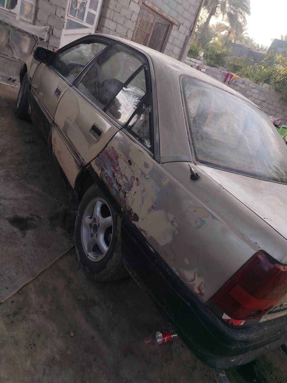 سلام عليكم  سياره اوبل حجم 20 موديل 91 سياره كايمه كهربايات شغاله مسمكره عايزه
 بس صبغ سنويه عضم عاج صاقطه سعره 10 وبيه مجال  للستفسار ***********
