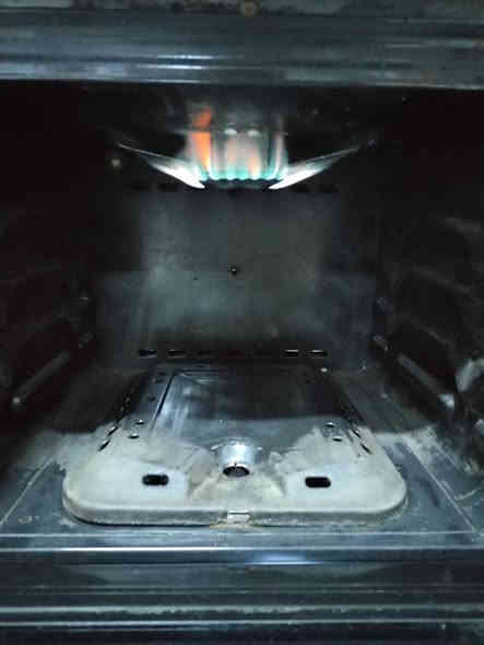 طباخ تركي نضيف شغال عيونه وفرنه ونار زرگه وع فحص ب 85 وشراي خاص عنوان ديوانيه عمارات نسيج ***********
*********** ديوانية
