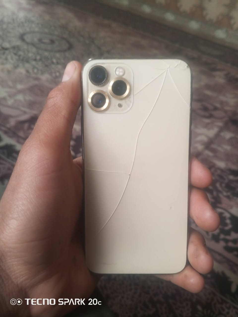 سلام عليكم للبيع ايفون 11 برو ذاكرة 256 

بطارية 92 بلادي 

مستبدل شاشة اصلية وكالة ثلاث خيارات 
والباقي مكفول 

السعر 275   بي مجال 

جهاز حلو مثل ماموضح بل صورة

مكان ديالى بعقوبة 

شراي يتفضل خاص


**إذا كنت صاحب هذا الإعلان وتريد حذفه لأي سبب، رجاءا أرسل رسالة إلى الدعم الفني**