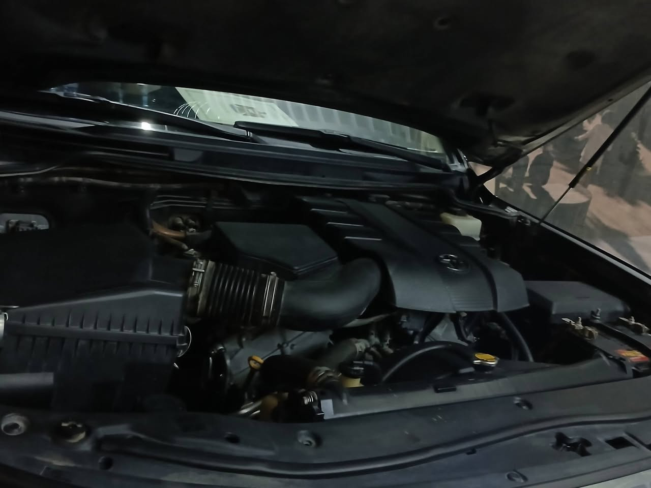 📍لاند كروزر موديل 2015
ا📍لسيارة ساز مكفولة كفالة عامة 
📍ماشية 200Km
📍الكشنات كهربائية زراكات لايت 
📍+سلايت روف+تخم تاير جديد ياباني.
شاشات مقاعد خلفية 
8قطع تبريد 
أداماته بشركة تويوتا 
الرقم اربيل مميز 
تحويل مباشر
للتواصل معنا ***********
بي واتساب
