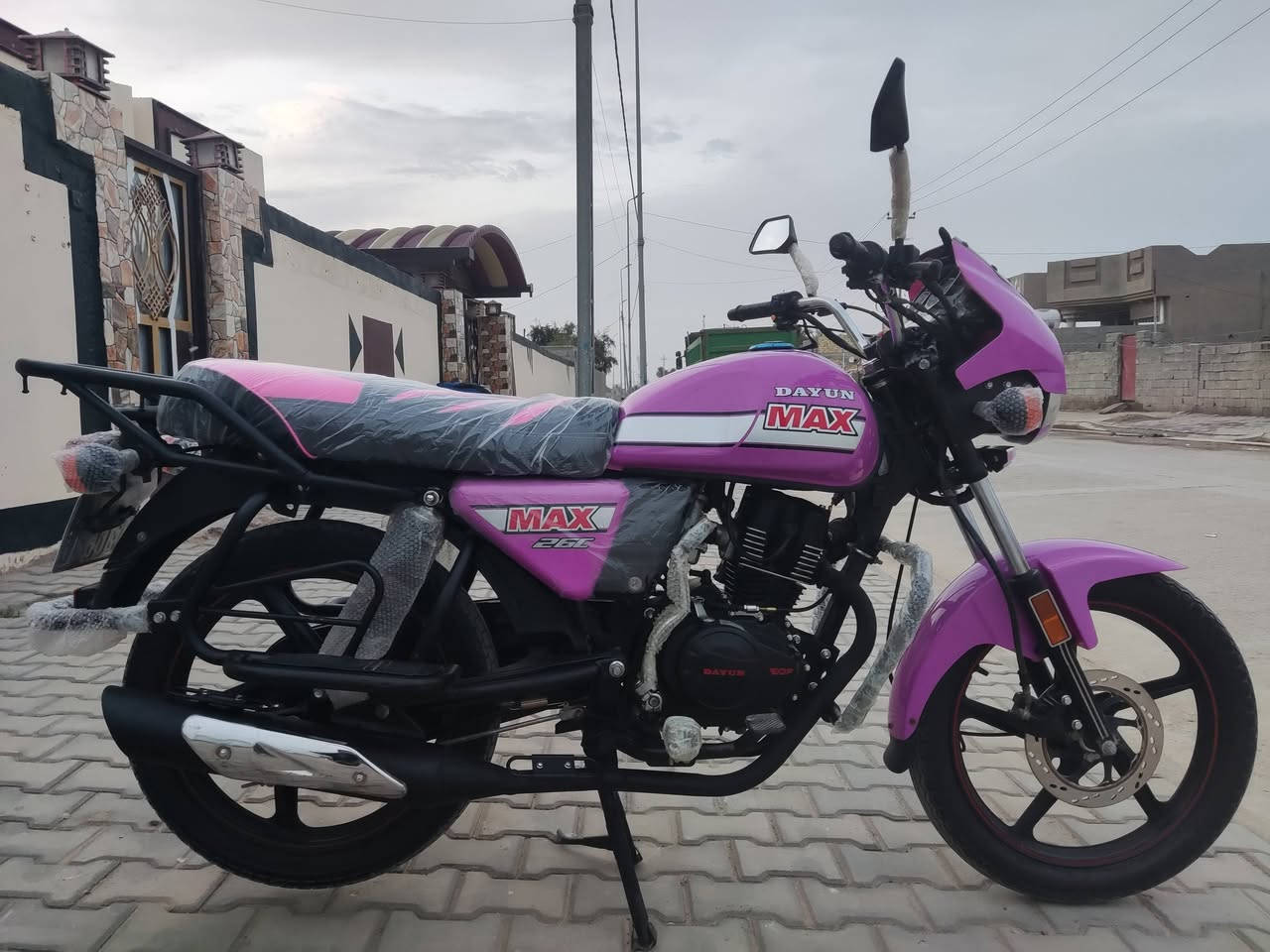 للبيع دراجة دايوان 23رقم العنوان دجيلي رقم***********
