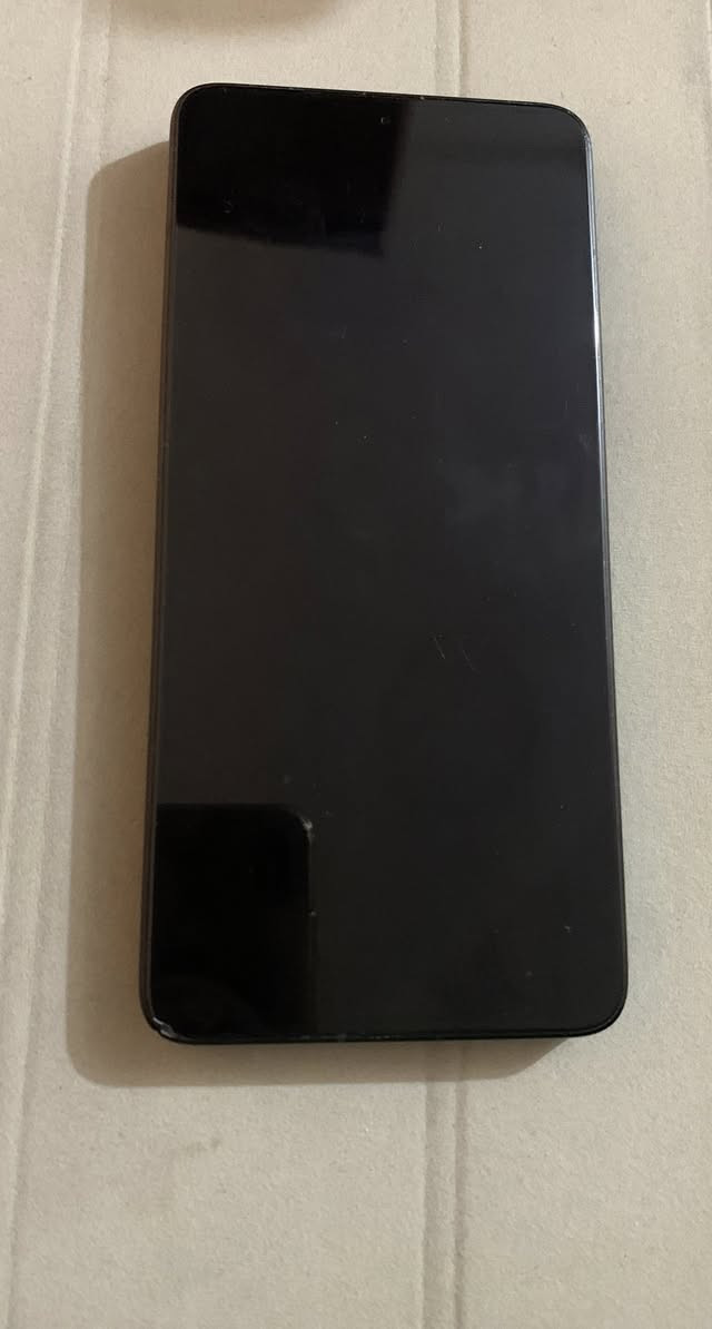 بوكو F6 Pro ذاكرة 512 جهاز موضح بالصور نظافه 85‎%‎ وسعر 260 التواصل خاص


**إذا كنت صاحب هذا الإعلان وتريد حذفه لأي سبب، رجاءا أرسل رسالة إلى الدعم الفني**