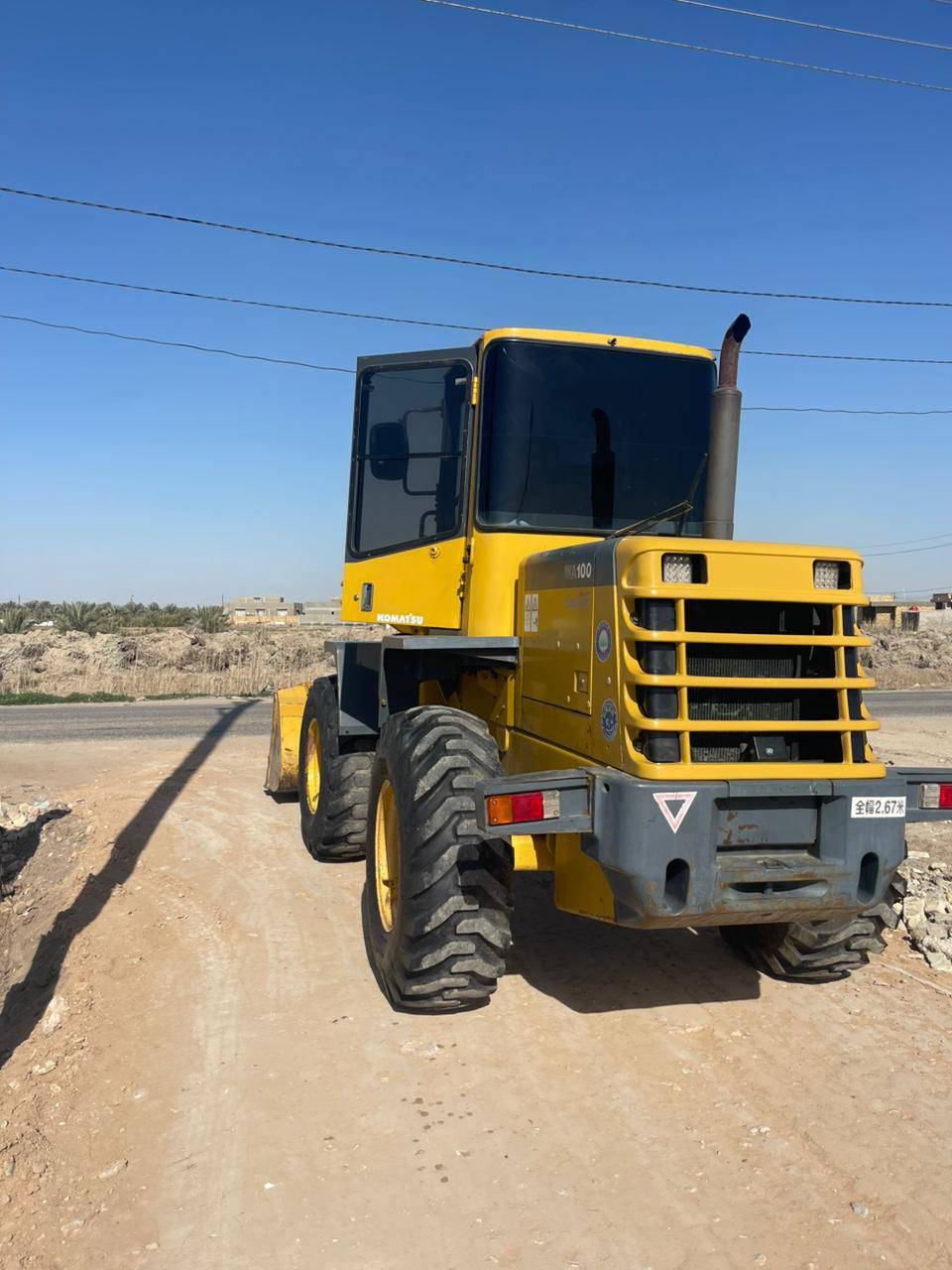 السلام عليكم
شفل كوماتسو حجم100 للبيع 
موديل 2019 مني فيست 
مكينه جديده بمعنى الكلمه 
مكينه 4سلندر 
تخم تاير 
تبريد 
للاستفسار الاتصال ***********
