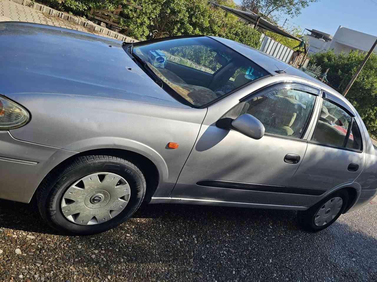 السلام عليكم نيسان صني ياباني موديل 2009 بي جامرلغ خلفي واشوية تكحيل راس البونيد محرك  وكير بالشرط سعر 105 وبية مجال مكان كركوك ***********
