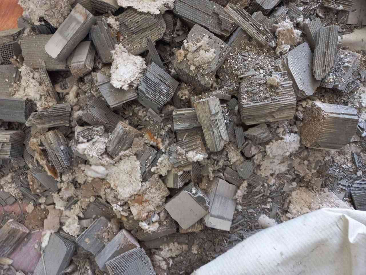 بيع وشراء جميع انواع الصالنصات والحجر البيئه لكافه انواع السيارات الوارد الامريكي والياباني الماني والصيني والايراني والفرنسي متواجدين في كل انحاء العراق الفرع الرئيسي في بغداد وبيع صالنصات ودكشنات لجميع السيارات وشراء الحجر البيئه المستخدم والغير المستخدم للتواصل معنا عبر الرقم الاتي
 واتساب ***********
واتساب ***********
بادارة حجي كاظم 
@الجميع
