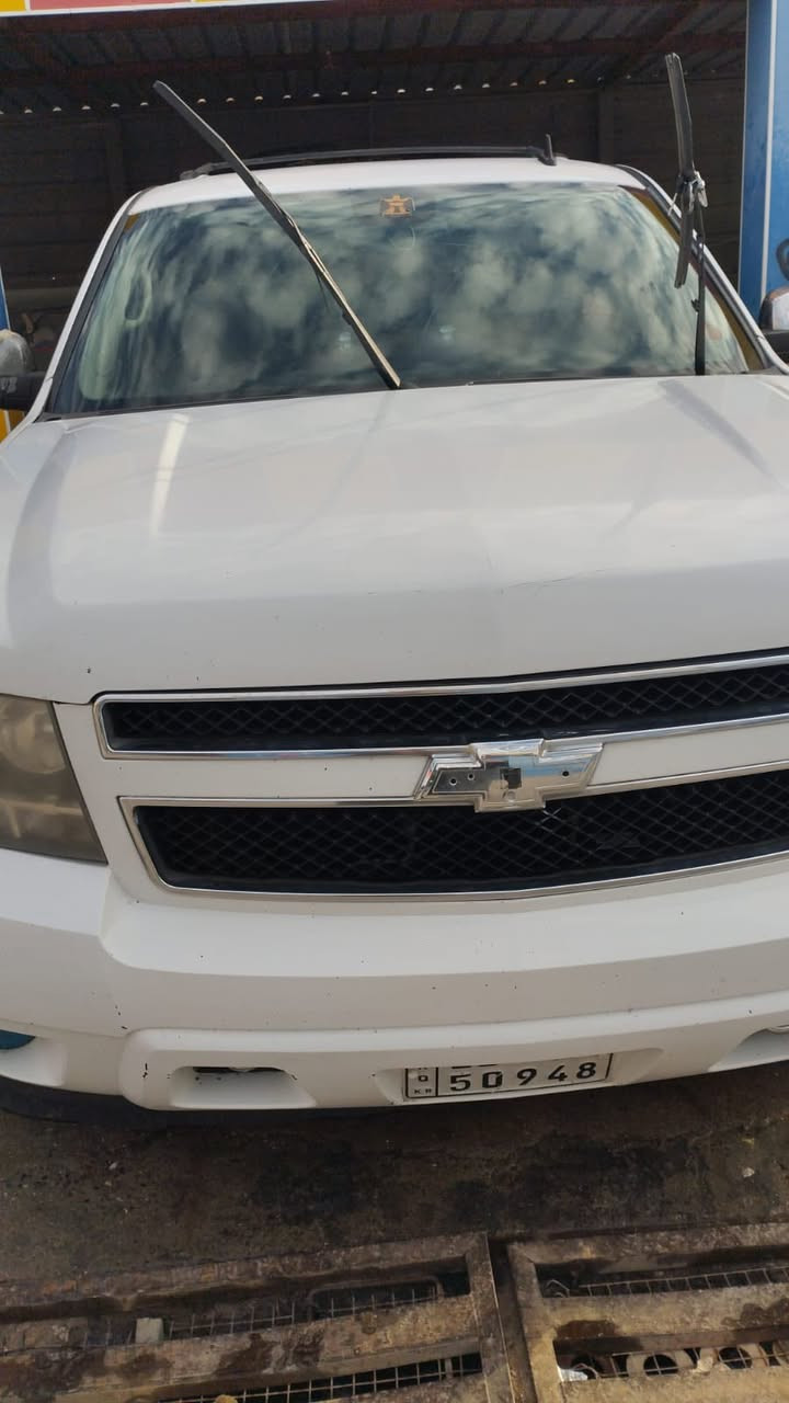 السلام عليكم اخوان تاهو ادوات ادوات ادوات موديل 2013 مكينه وكير كفاله حداديه جديده تخم تاير جديد تبريد ثلج 
اخوان اناً مكلف بل نشر 
العنوان البصره سفوان 
السعر 75 
الرقم ***********
