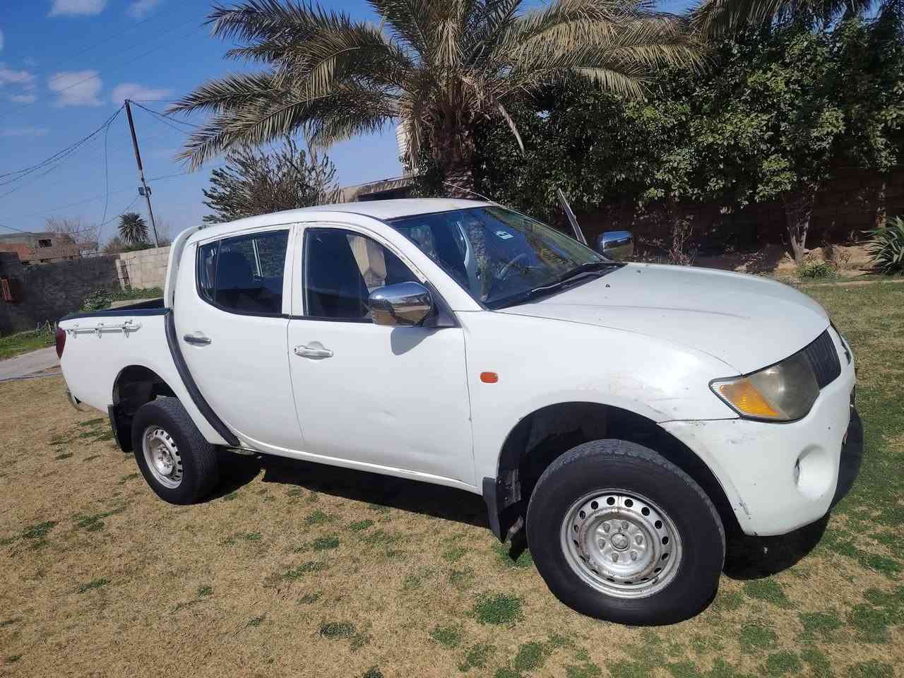 للبيع سياره مسيوبيشي فور ويل موديل ٢٠٠٩  رقم اربيل تحويل مباشر  محرك vvT كير عادي جاهزه وسياره حلوه  السعر ٦٠ ورقه وبيها شوي مجال لاتنقيص لاتبخير  سياره مصبوغه عام   للاستفسار الاتصال على الرقم *********** خضير عباس الجبوري والرقم *********** مكان السياره صلاح الدين الضلوعيه الجبور
