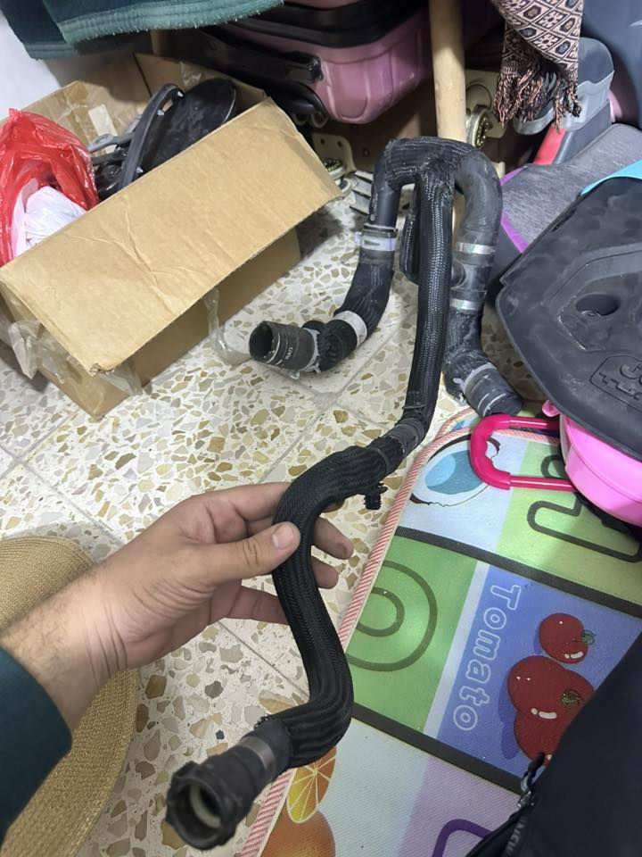 السلام عليكم غراض جيب هايبرد للبيع ***********
