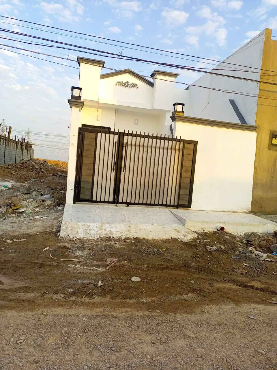 بيت زراعي بل ارجيبات  للبيع مساحة 100 متر السعر 40 رقم الهاتف ***********
