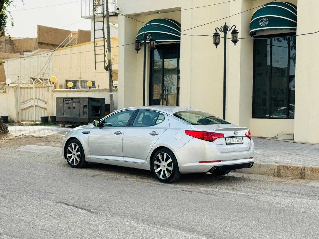 اوبتما مديل مديل 2013 سعر 98 قابل للتفاوض الاستفسار اتصل *********** وارد أمريكي حادثها جاملغ وبنيد بدون دواخل والباقي كفاله عامه مواصفات شاشه كبيره تحكم ستيرن اشاير مرئ قطعتين تبريد مري كهربائي حساسات امامي وخلفي مكينه 2400 مكينه وكير مكفولات حداديه جديده تخم تاير تبريد ثلج ❄️ رقم كربلاء مشروع وطني سنويه ل 29 مكان سياره كربلاء
