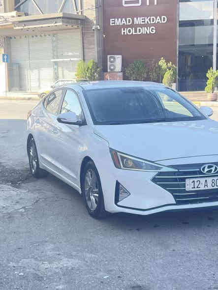 السلام عليكم                                                        النترا 2019 المرغوب لون ابيض ثلجي مو صدفي كير اي تي مو سيفيتي رقم نينوى بسمي مكينة شرط فقط مفتوح كازكيت وكير شرط ماشي 115 الف كيلو بدون صبغ بدون ملاحضات بيها تعديل اصبعين برأس البوند وبيها بخصة بل سقف عدلتها بيدي أر ايرباك ستيرن فقط حادثها امامك فقط دعامية واقعة بدون دواخل شرط السونر 
مواصفات المعروفة تحديد مسار نقاط عمياء 
هيترات كامل اشاير مري وشاشة و ويلكب 
مكان السيارة موصل حي الزهور 
الرقم ***********
السعر 147 وبيها مجال بسيط
