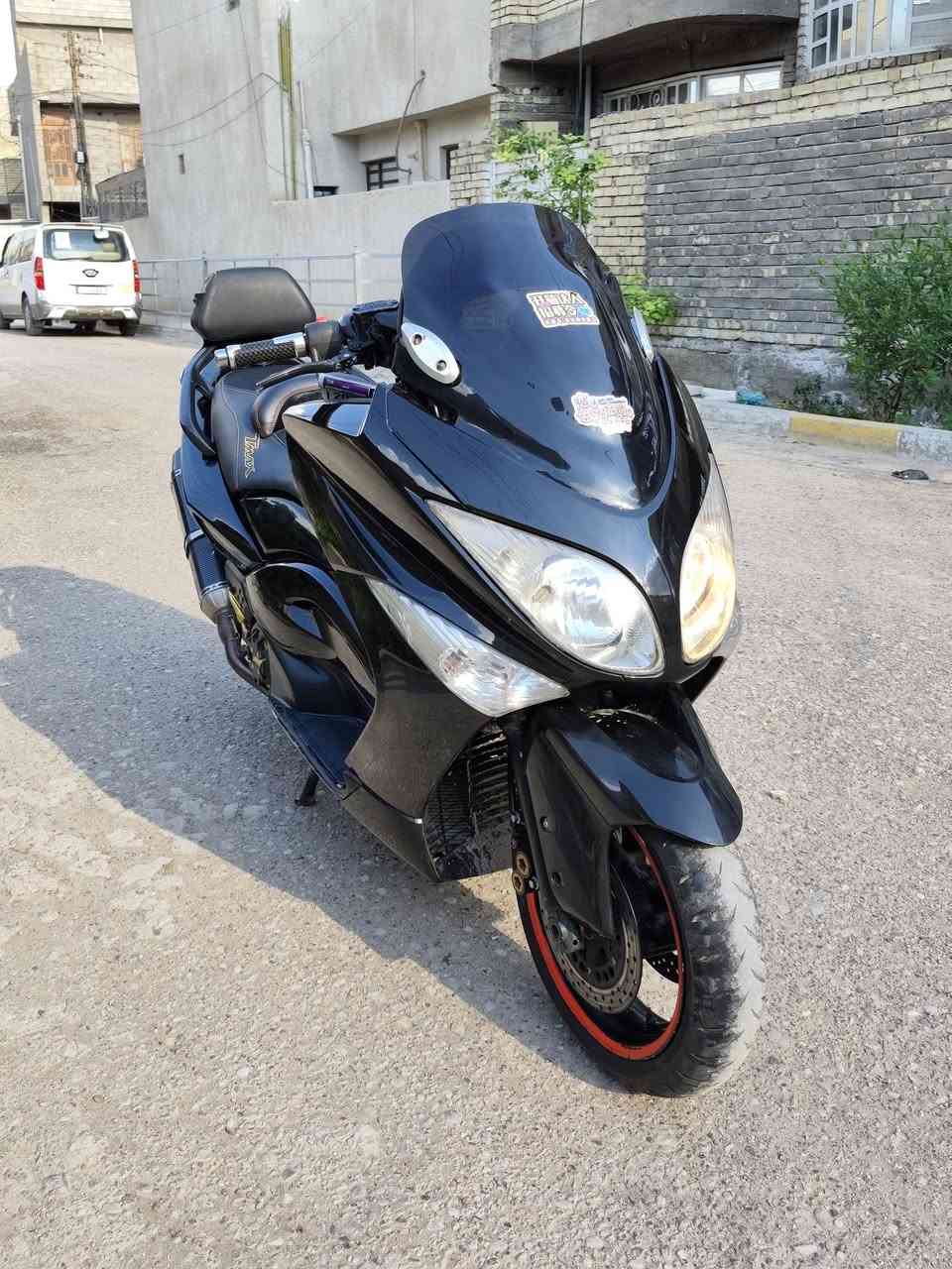 سلام عليكم للبيع تي ماكس مديل 11 مكفوله مكينه بلادي برغي مامفتوح شرط الفحص عليها كلج رياضي وصلنصه رياضي سعر 27 مستعجل  بيها مجال لشراي بغداد زعفرانيه ***********
