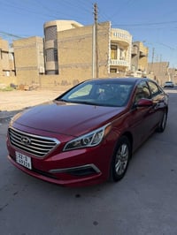 هونداي سوناتا ٢٠١٦ كلين تايتل ماشيه ٨٥ الف حادثه موجود بصور وسياره بيه...