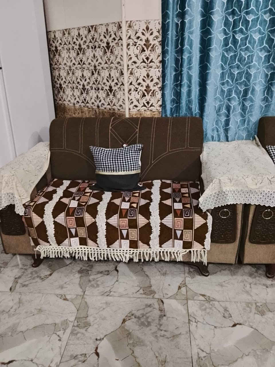 تخم +كامنتر
لبيع سعر 800وبيهن ماجال


**إذا كنت صاحب هذا الإعلان وتريد حذفه لأي سبب، رجاءا أرسل رسالة إلى الدعم الفني**