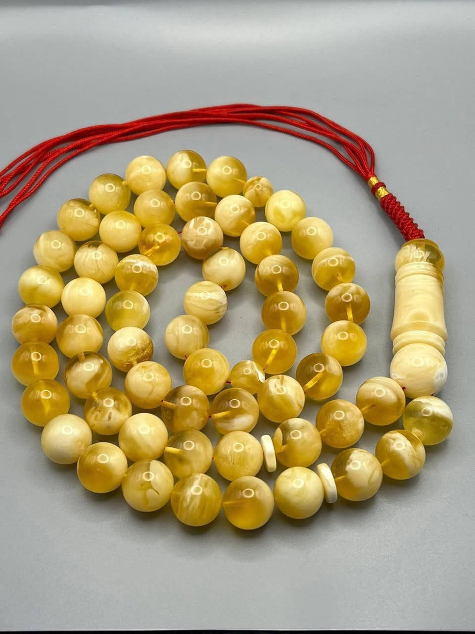 بسم الله…مسباح كهرب حر مشروط فرز الكويت كلينغرادي منوصف جبس بالعسل جامبو من الخامات القوية جدا..الوزن 93 غرام . حجم الخرز 13.5/14 ملم . عدد الخرز 57 . 
المهتم يدخل خاص . 
يوجد توصيل لكل محافظات العراق .


**إذا كنت صاحب هذا الإعلان وتريد حذفه لأي سبب، رجاءا أرسل رسالة إلى الدعم الفني**