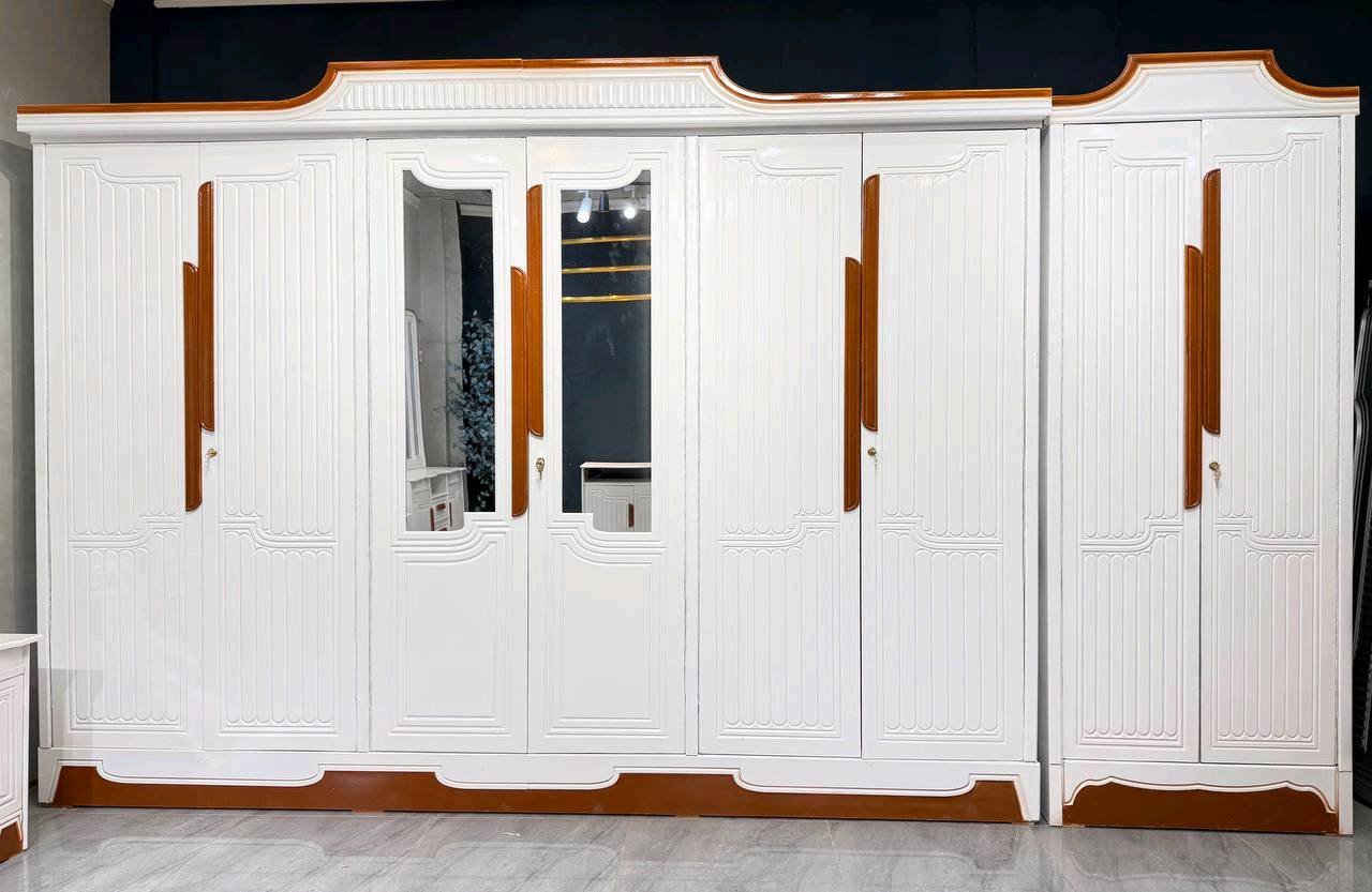 جاهز للحجز
غرف صاج عراقي جديد غير مستخدم
احدث الموديلات
خشب عراقي درجه اولى
متوفر عده موديلات 
سعر الغرفه 950
شازلونه طابوريه حسب الطلب سعرهن 50
نقل وشد بكروه بغداد وجميع انحاء العراق وباسعار رمزيه
اطلب الان قبل نفاد الموديل المتوفر