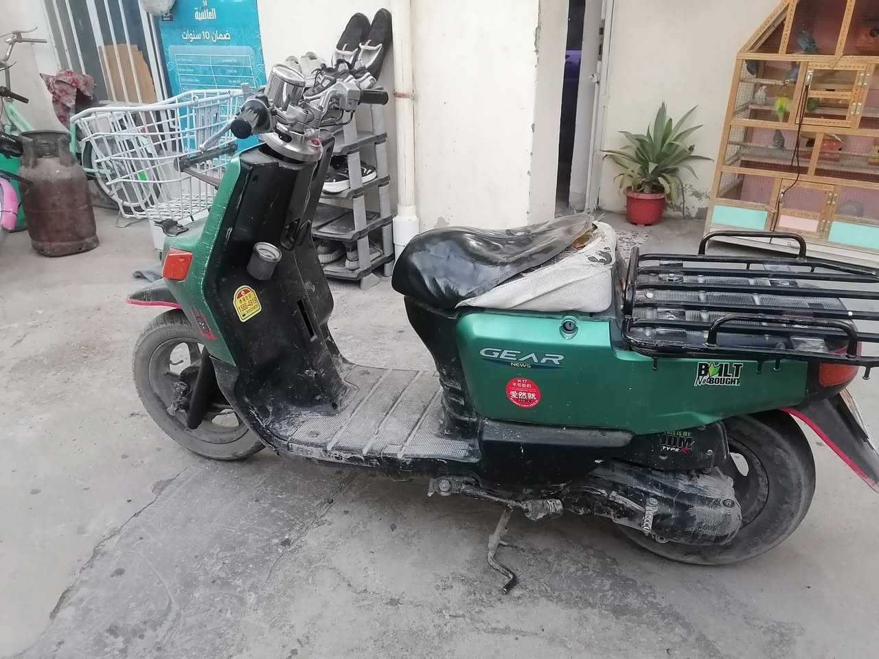 السلام عليكم دراجة 60 بيكم للبيع دراجة فول نضافة مستعملة قليل  350 وبيها مجال قليل  مكاني بغداد الشعلة شارع ابو الدهن الرقم ***********
